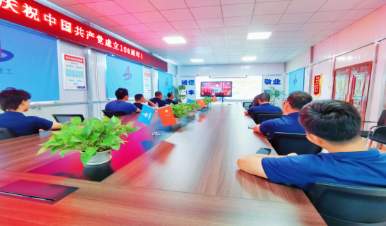 1571902491028293318202614502442113923