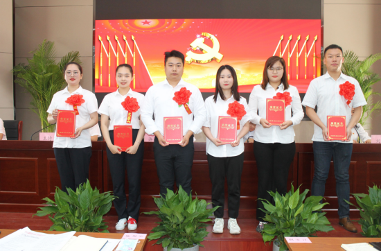 162129121931221534492813442680173947