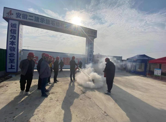 1938324675213437149429124143471736