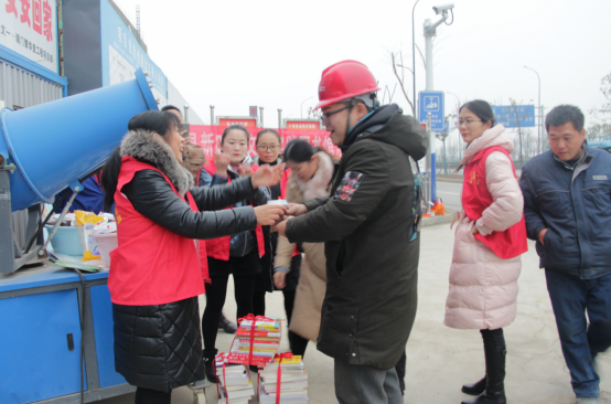 210451833415195424923311303738392543