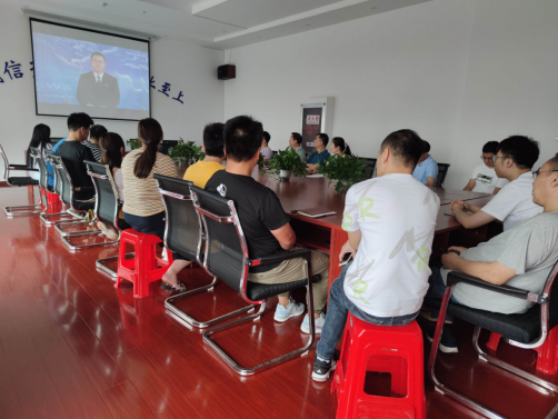 40380464131424320344961523372214128