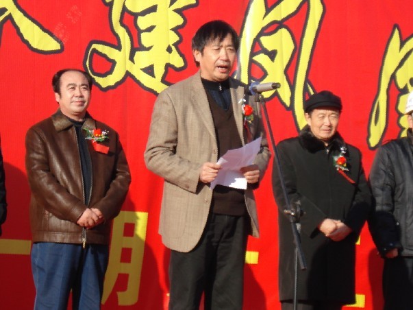 41433403883611254923032352216412637